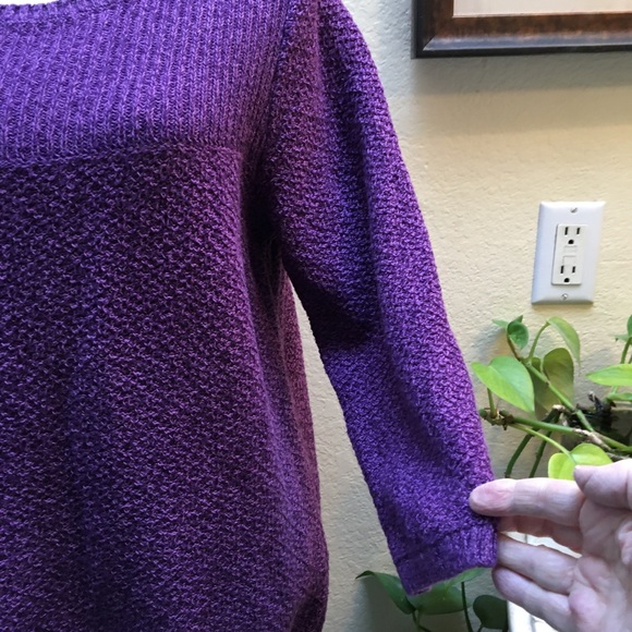 Purple sweater sz LG - Picture 5 of 11